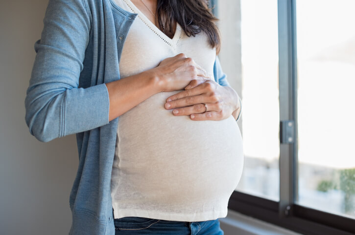 surrogate mother in Thailand